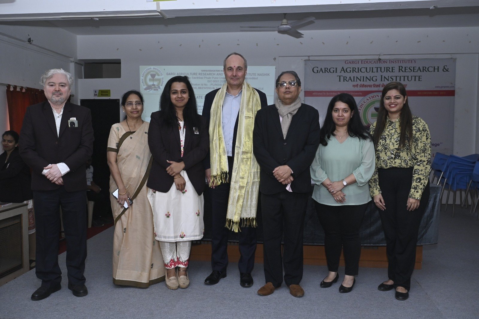 French visitors interaction at GARTI